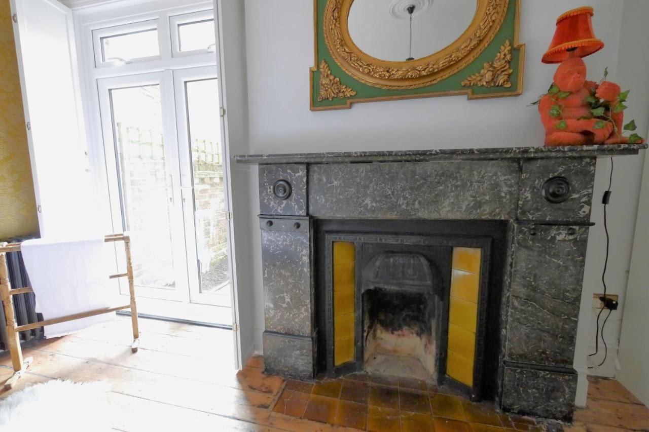 Quirky Spacious Ground Floor Victorian Garden Flat Worthing Exterior photo