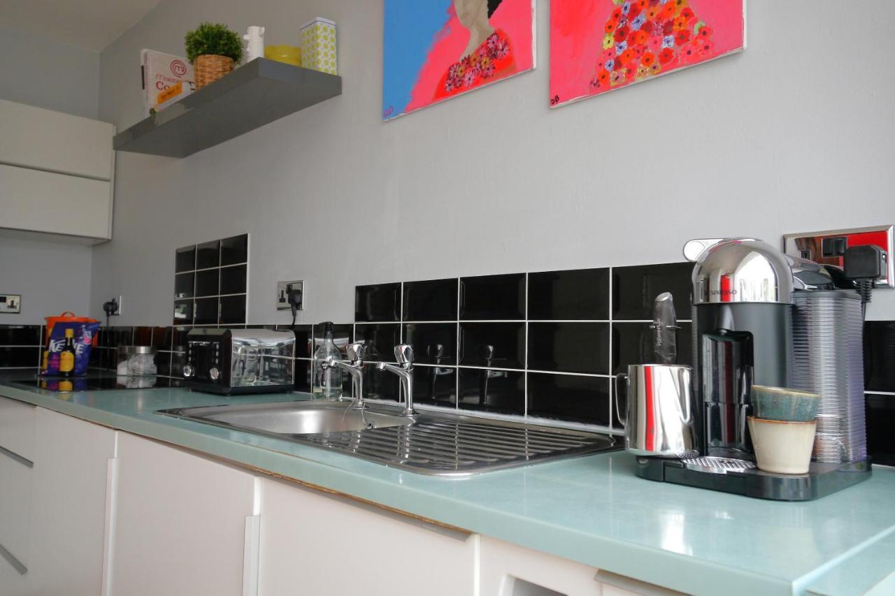 Quirky Spacious Ground Floor Victorian Garden Flat Worthing Exterior photo